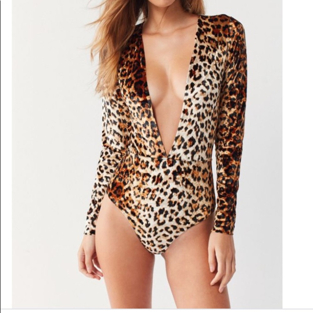 SOLD💘 Leopard bodysuit